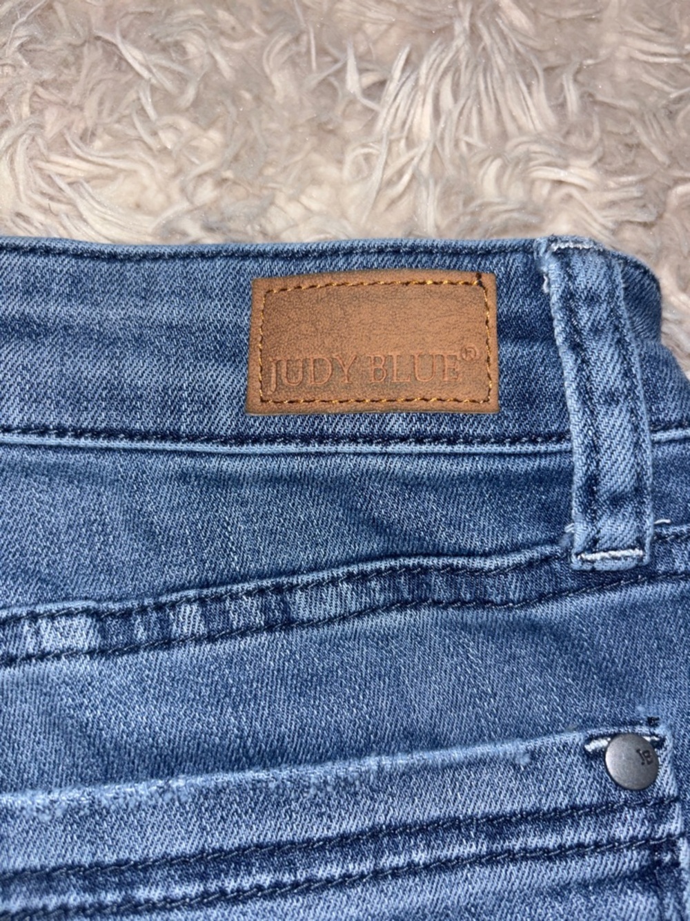 Judy Blue Women’s Jeans with Side Braid Detail - Picture 5 of 6